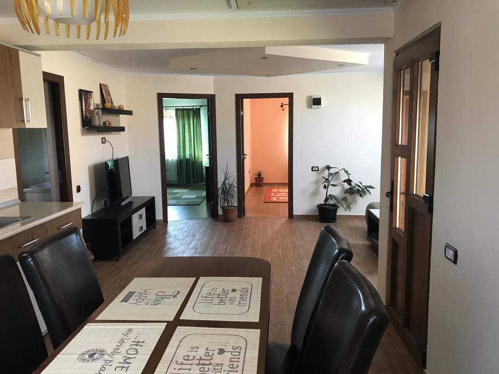 Casa Flori 호텔 Călimăneşti 외부 사진